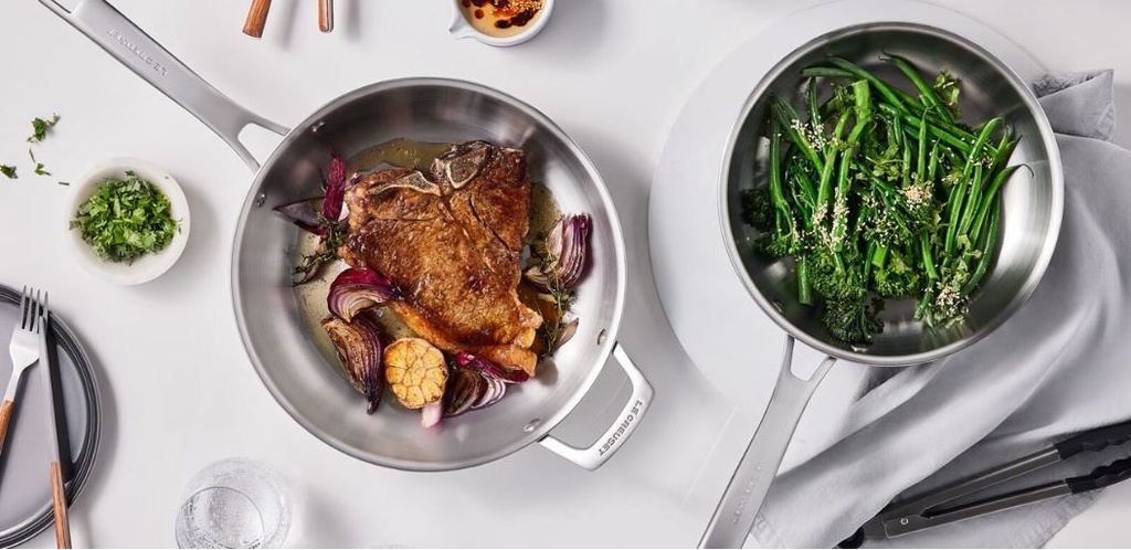 LE CREUSET POELE INOX ESSENTIAL CLASSIQUE 28CM